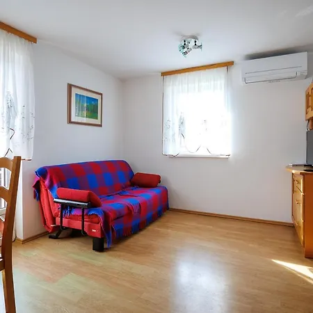 Tatil Evi Vineyard Cvitkovič Adlesici